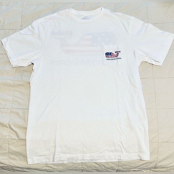 Vineyard Vines Flag Whale Short Sleeve Pocket Tee - Men’s Small - Picture 3 of 8